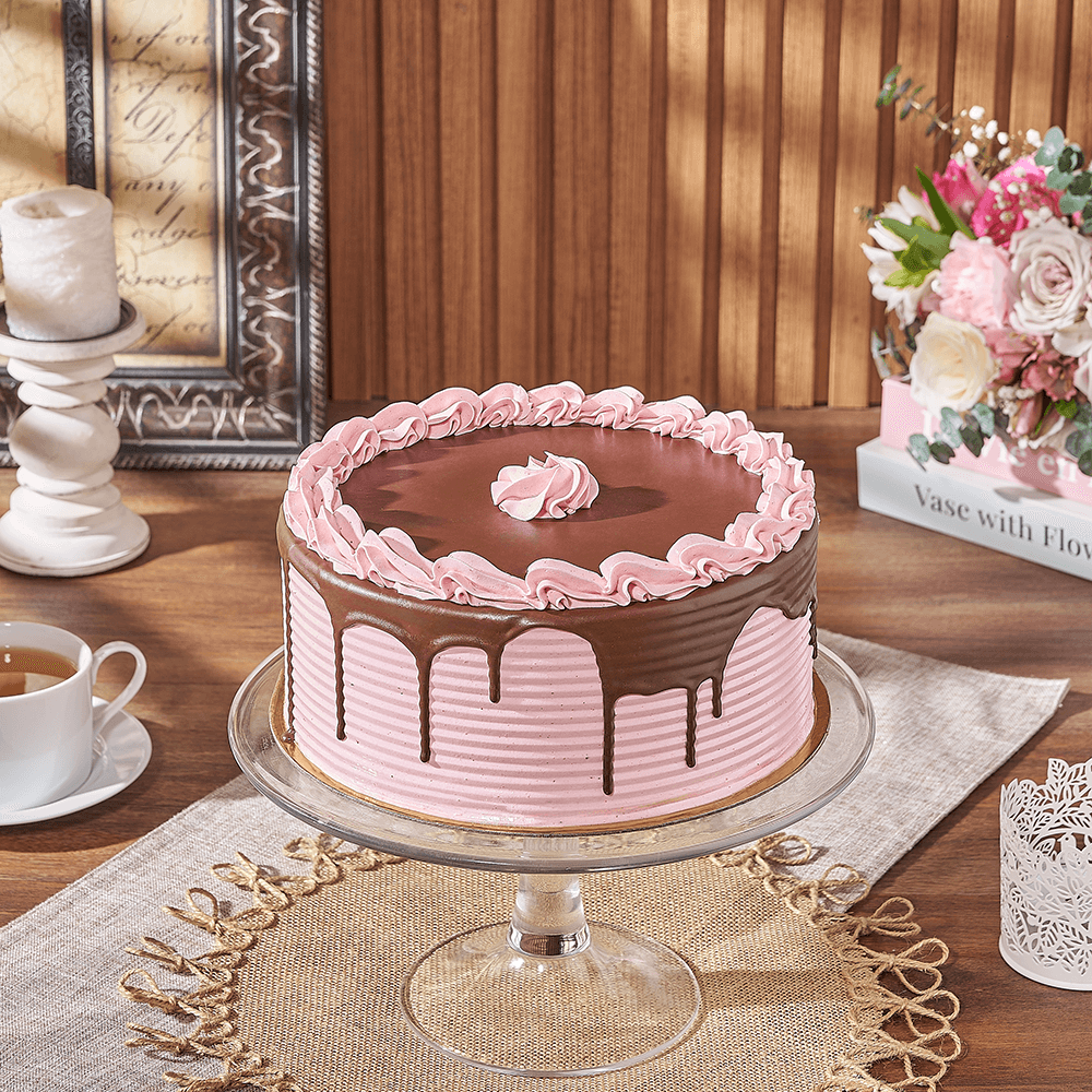 Chocolate Raspberry Layer Cake – how the gift is presented