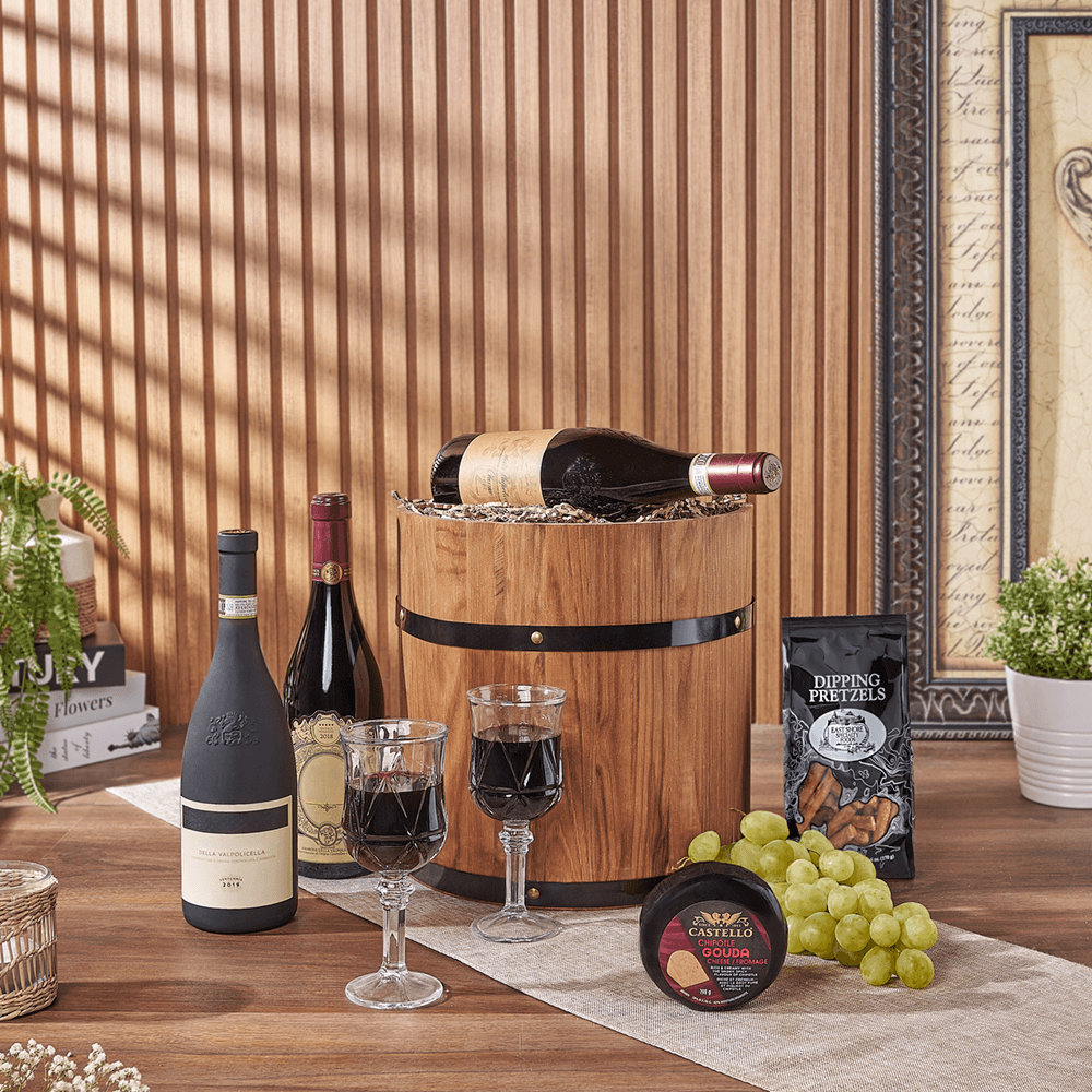 Three Bottle Wine Gift Barrel – how the gift is presented