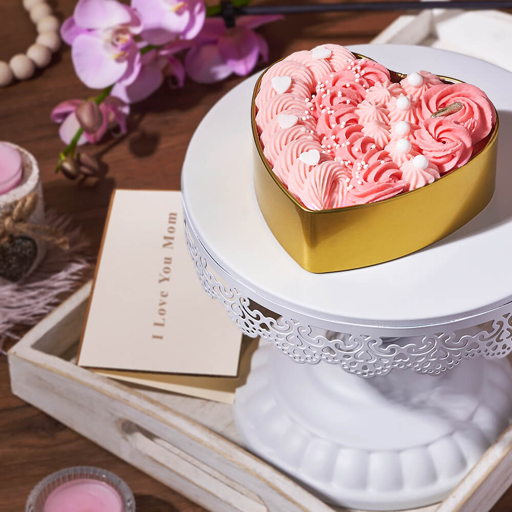 Mother's Day Red Velvet Heart-Shaped Cake – how the gift is presented