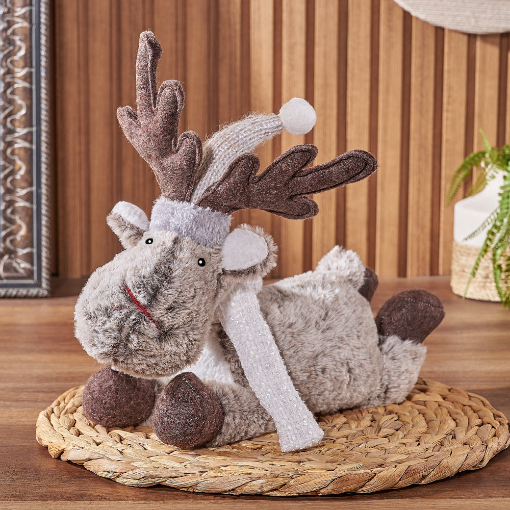 Soft Grey Reindeer Plush Basket – how the gift is presented
