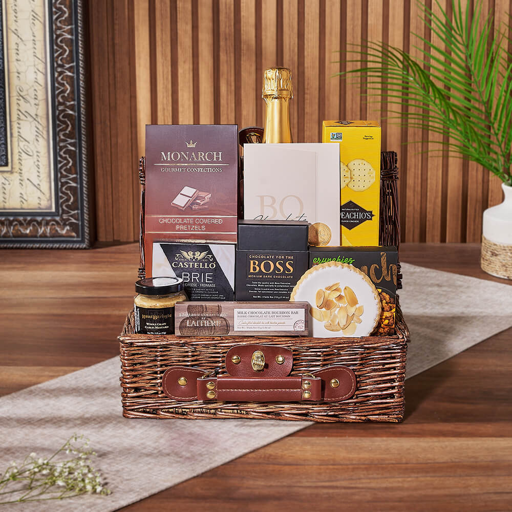Sparkling Wine with Savory Snacks Basket – how the gift is presented