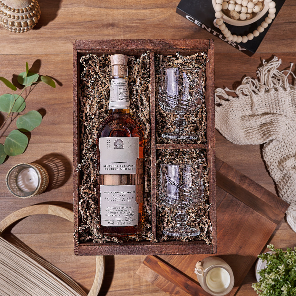 Wooden Box Whiskey Gift Set – how the gift is presented