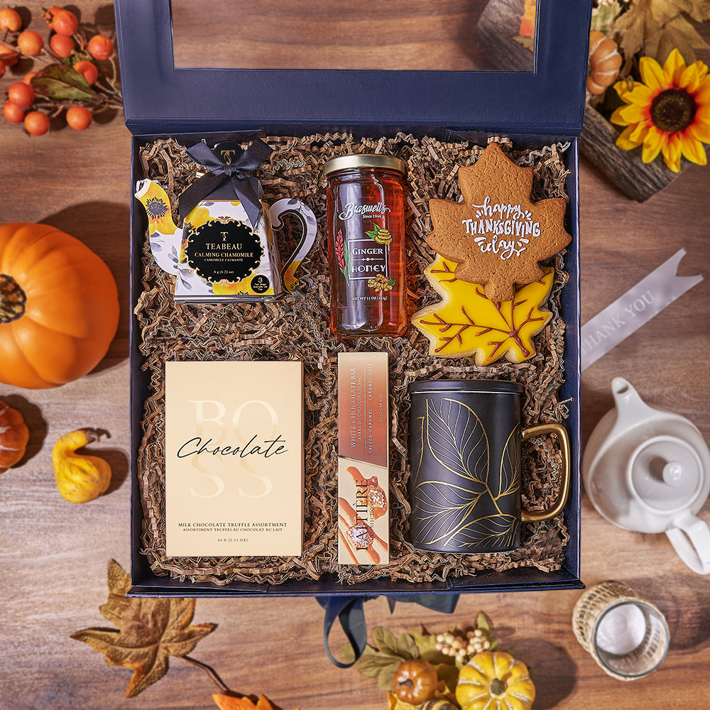 Thanksgiving Leaf Cookies and Tea Box – how the gift is presented