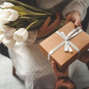 Quick Gift Delivery in Canada