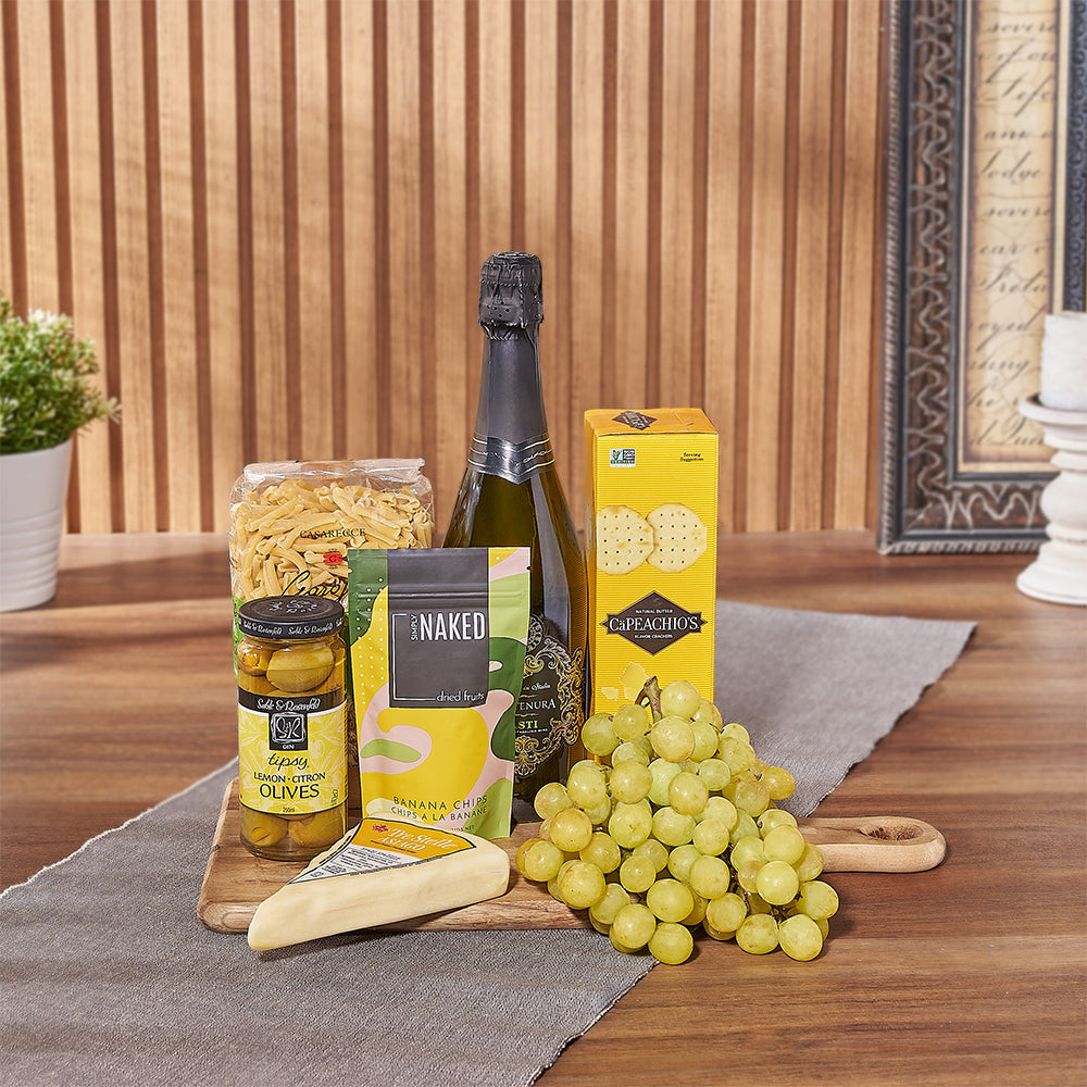 The Sweet New Year Celebration Kosher Gift Set – Kosher gift baskets ...