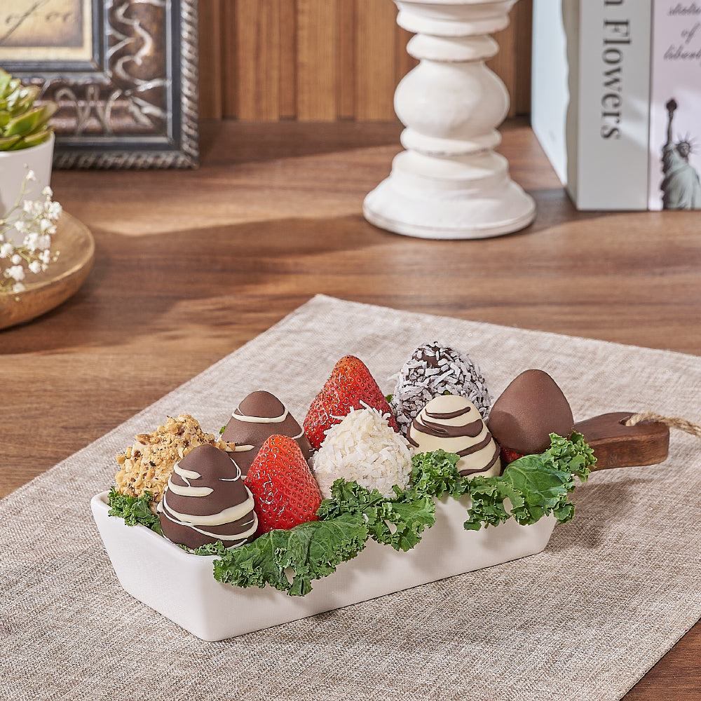 Long Rectangular Chocolate Strawberry Gift Box – how the gift is presented