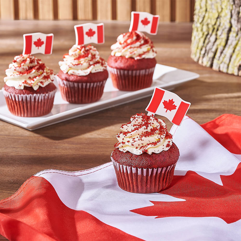 Canadian Flag Red Velvet Cupcakes – how the gift is presented