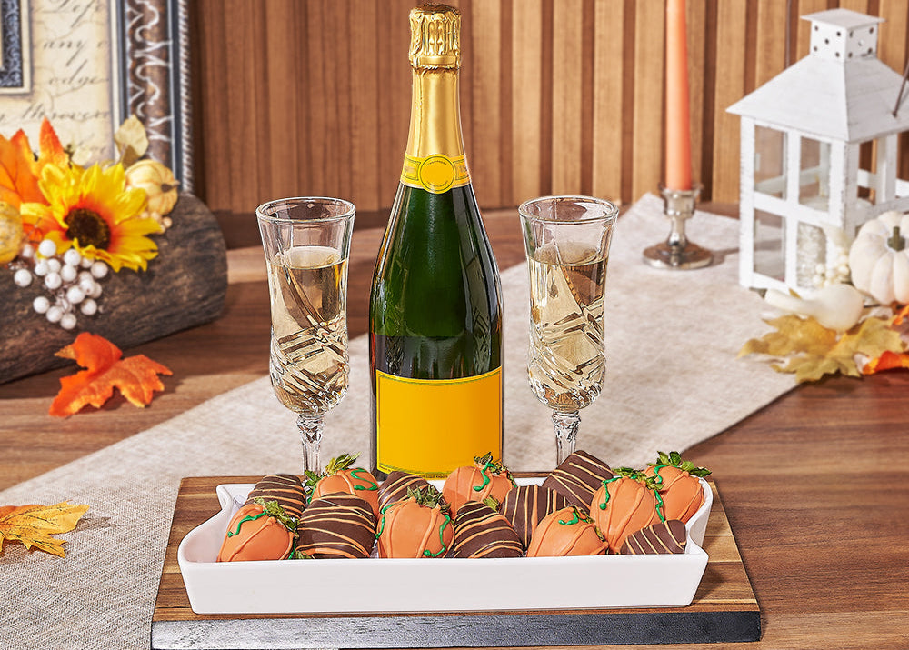 Champagne & Chocolate Strawberries Gift Basket, champagne gift, champagne, sparkling wine gift, sparkling wine, chocolate strawberry gift, chocolate strawberry, Canada delivery