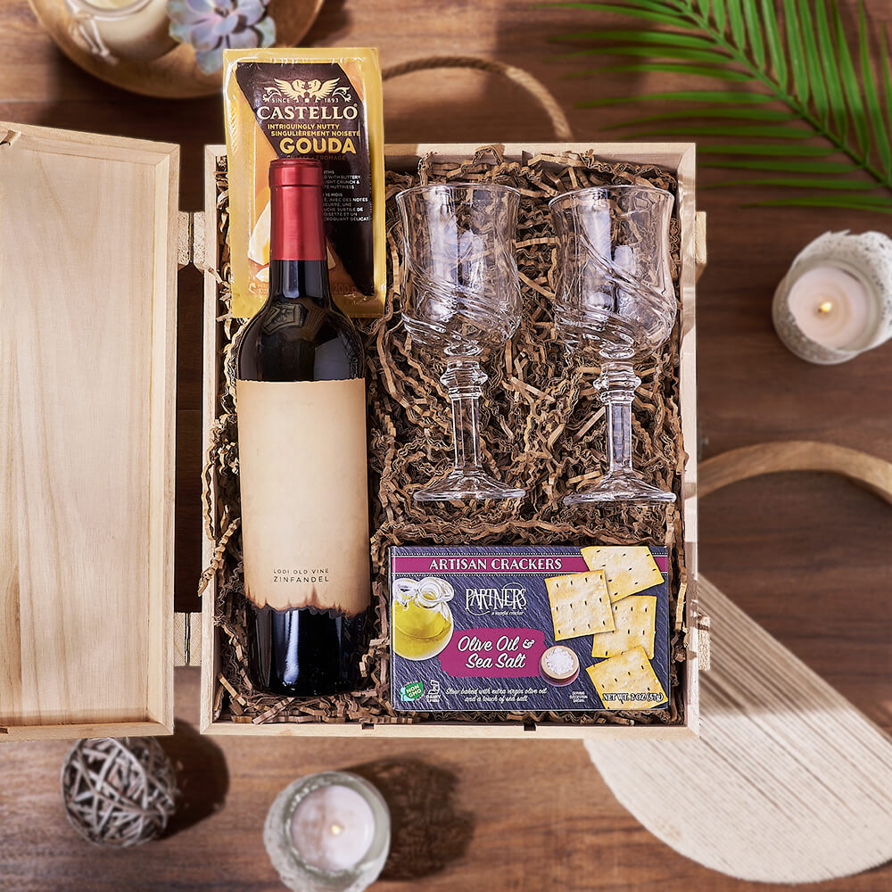 Classic Wine &amp; Cheese Crate, wine gift, wine, cheese gift, cheese, Canada delivery