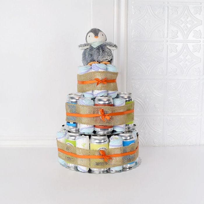 Dad's Bundle of Joy Beer Basket – how the gift is presented