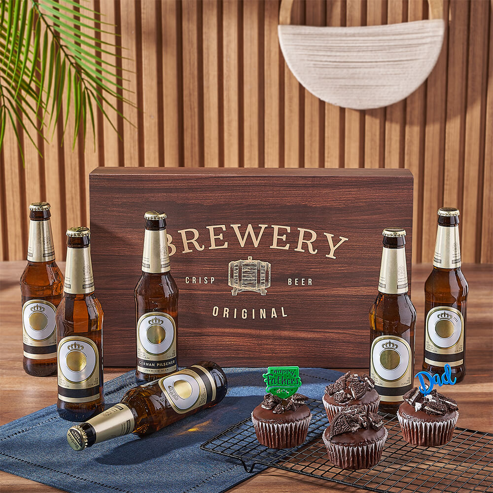 Assorted Beer and Chocolate Oreo Cupcakes Gift Basket for Dad – how the gift is presented
