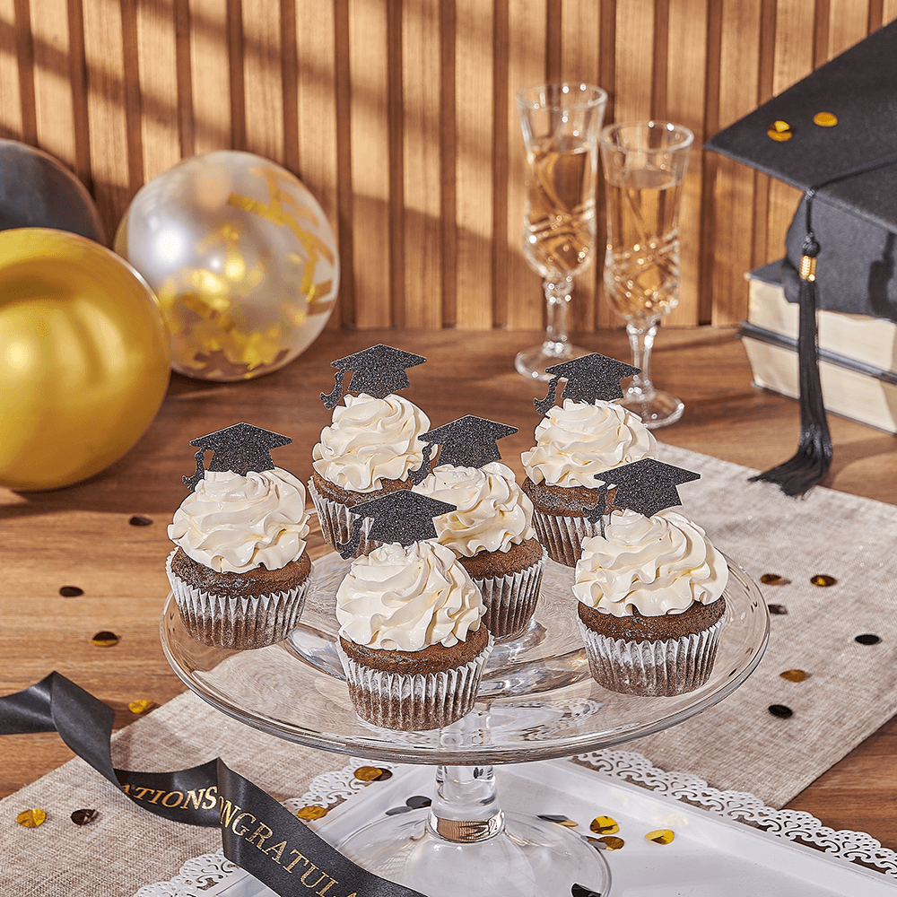 Decadent Graduation Party Cupcakes – how the gift is presented