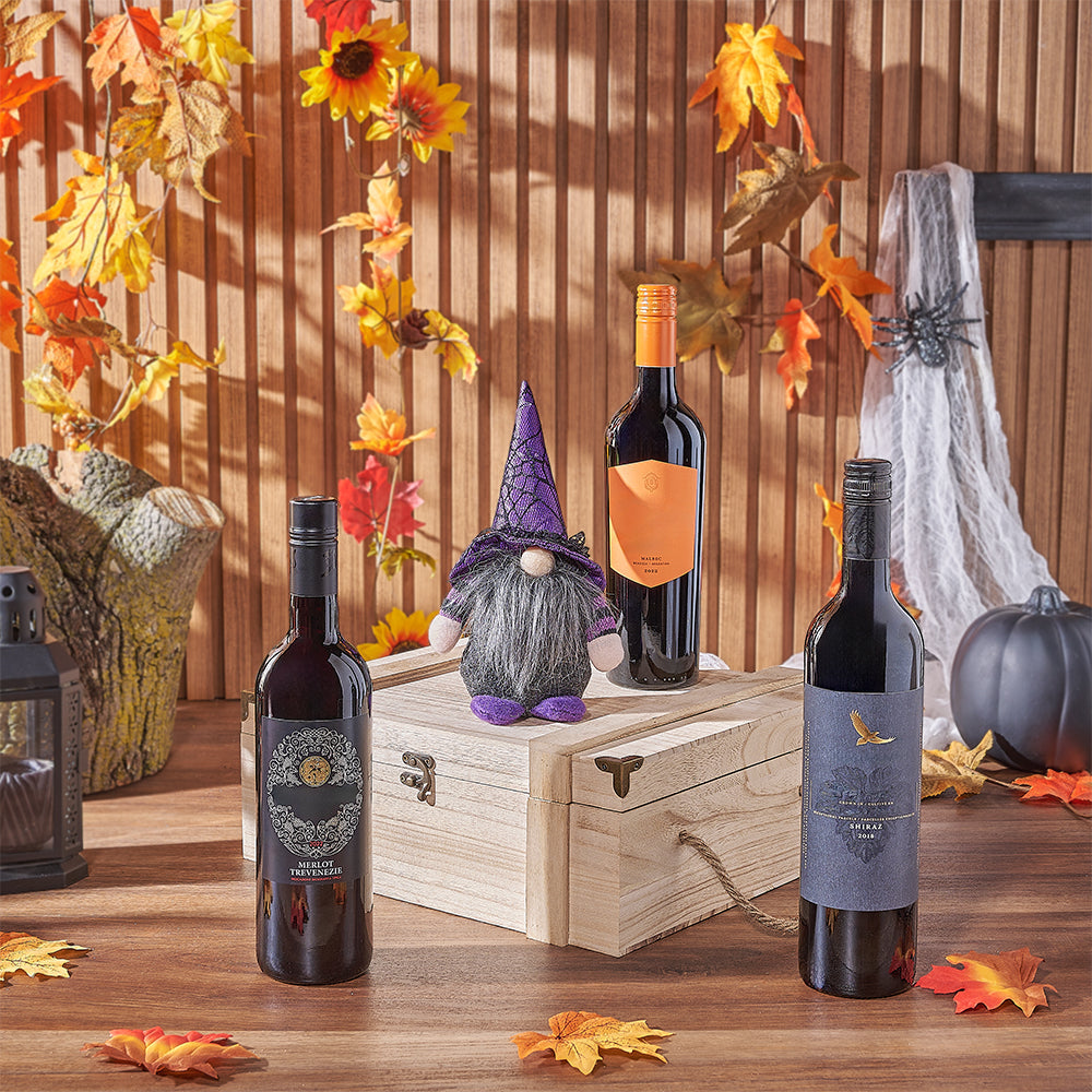 Halloween 3-Bottle Wine Set – how the gift is presented