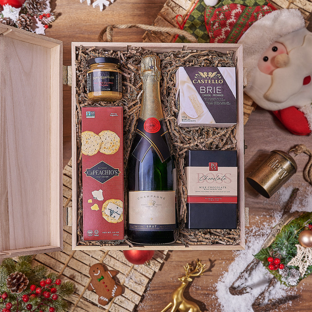 Sparkling Wine and Brie Cheese Set – how the gift is presented