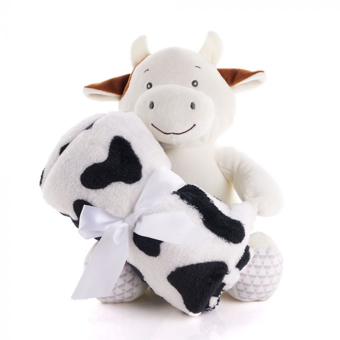 Baby Cow Plush Gift Set – how the gift is presented