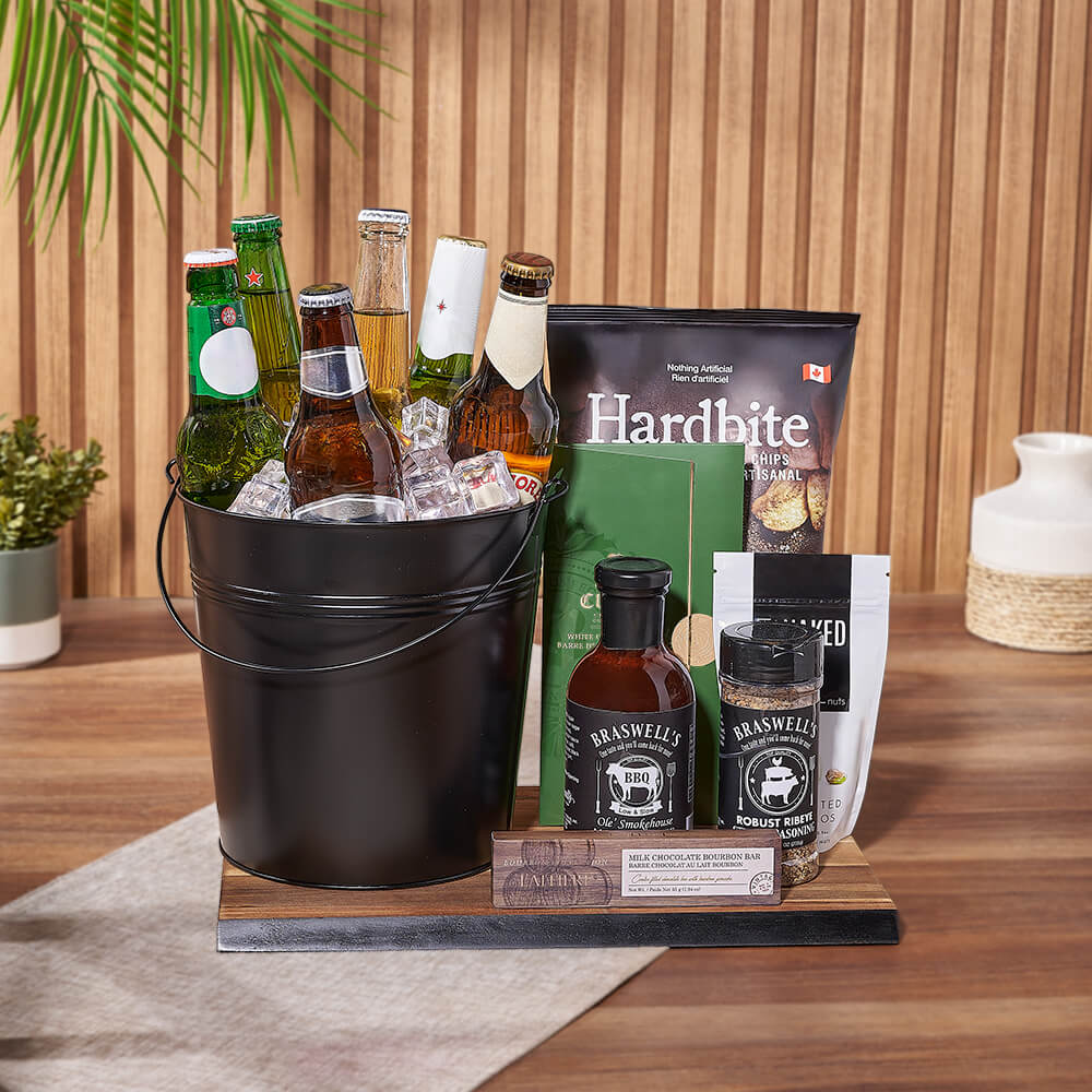 Black Bucket Beer Gift Set – how the gift is presented