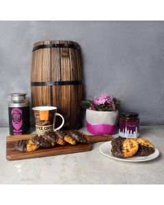 Davenport Coffee & Macaroons Basket