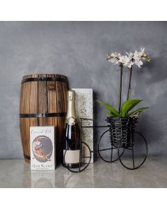 Summer Lovin’ Champagne Gift Basket