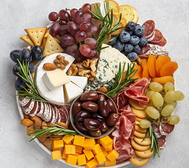 CHEESE & CHARCUTERIE GIFT BASKETS DELIVERED TO CANADA