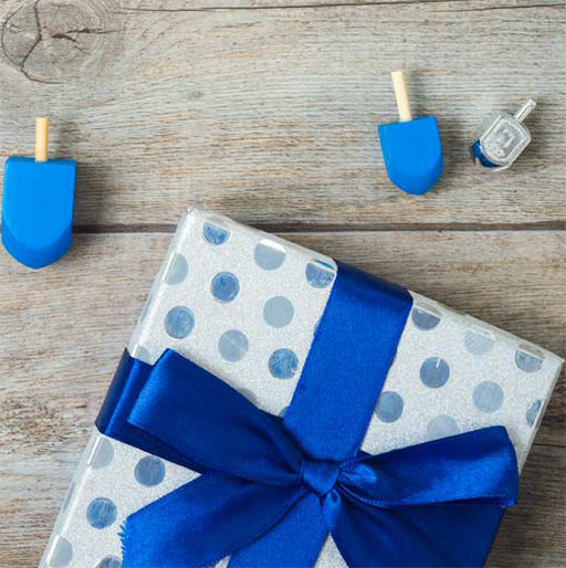 Our Hanukkah Gift Ideas for Boyfriend/Girlfriend
